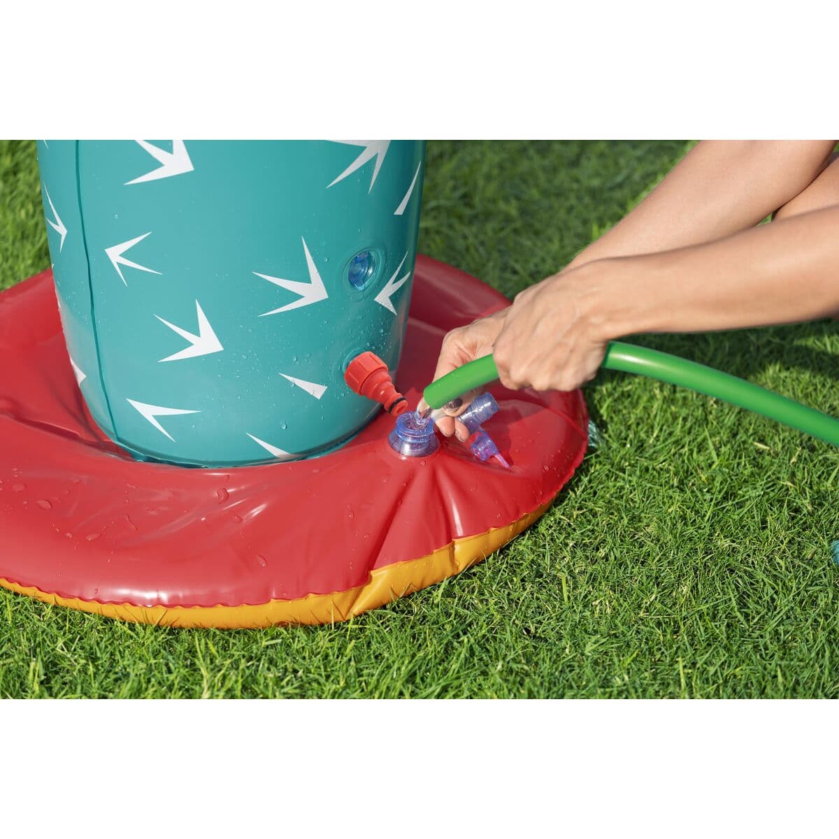 Bestway Aufblasbarer Cactus Sprinkler 74x56x104 cm +2 Jahre Garten 52733 - Thumbnail 3