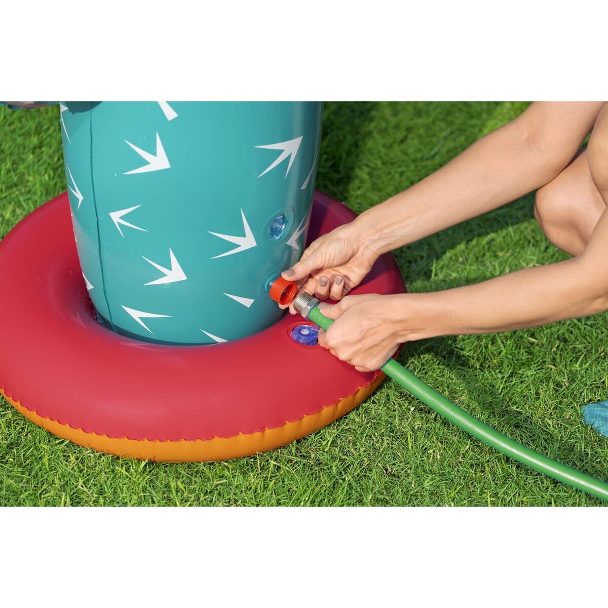 Bestway Aufblasbarer Cactus Sprinkler 74x56x104 cm +2 Jahre Garten 52733 - Thumbnail 4
