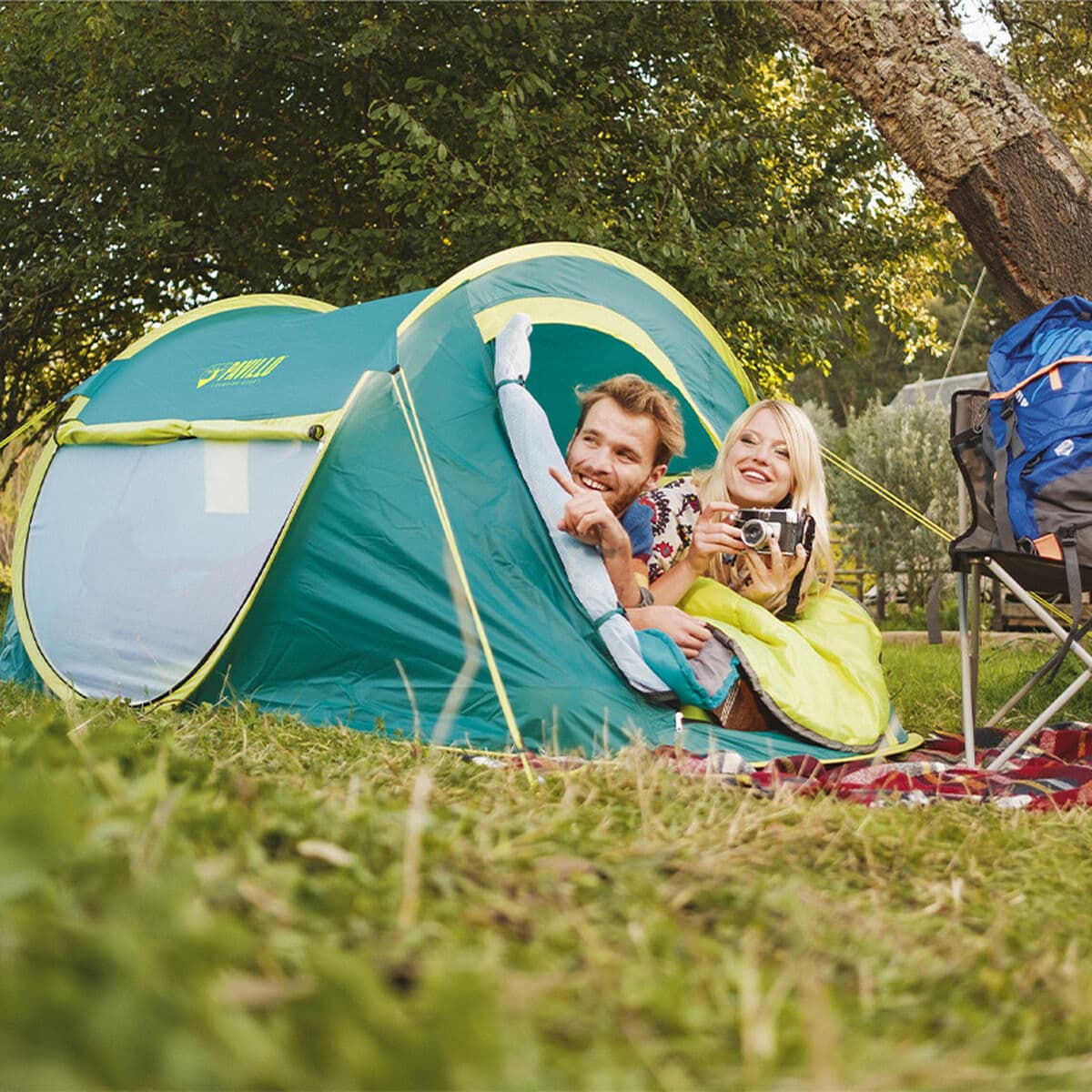 Bestway Zelt Polyester Glasfaser 235x145x100 cm Camping 68086 - Thumbnail 3