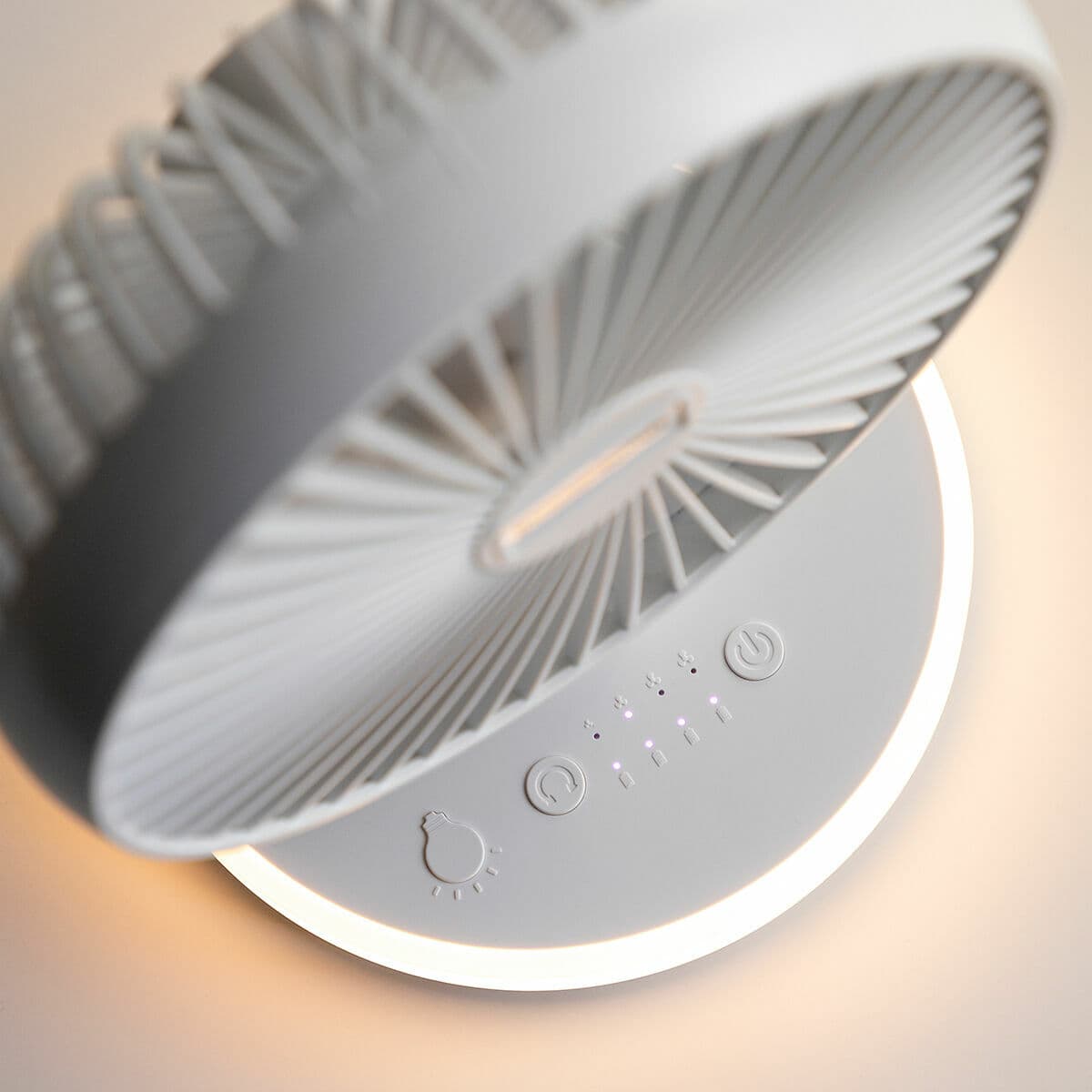 Tischventilator mit Akku und LED FanLed InnovaGoods Ø6,6'' 4000 mAh - Thumbnail 8