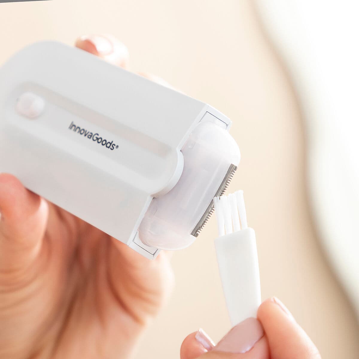 Wiederaufladbarer Mini-Rasierer mit LED-Licht Epiluch InnovaGoods - Thumbnail 8